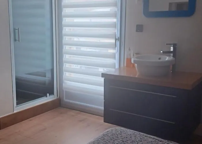 Les Deux 게스트하우스 *